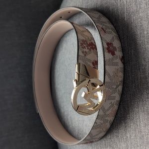 Reversible Michael Kors belt